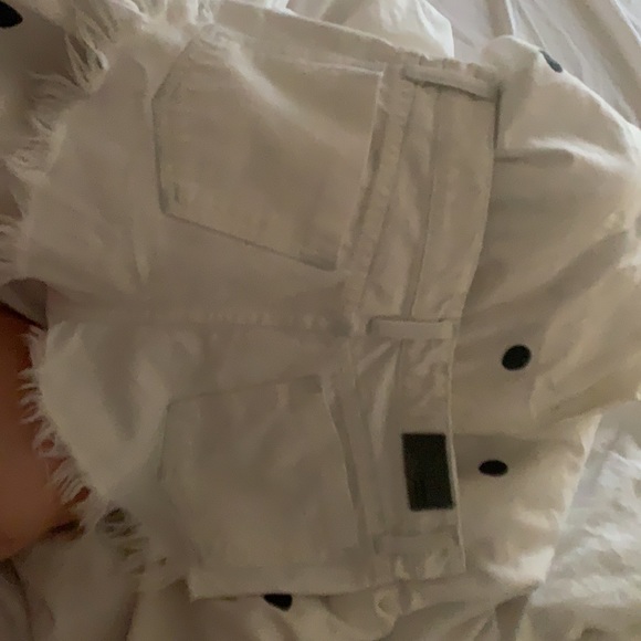 Brand new carmar jean shorts - Picture 2 of 2